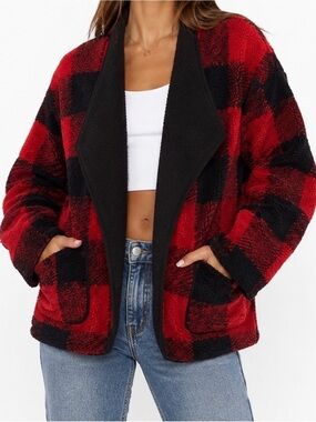 Women’s Sonoma Red & Black Plaid Teddy Jacket, XL Like New Oversized w/ Pockets